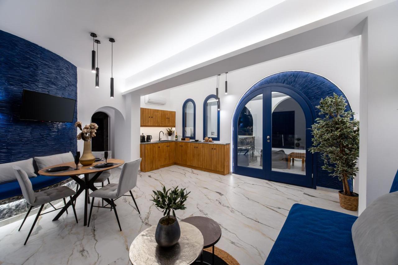 Amera Suites Fira  Bagian luar foto